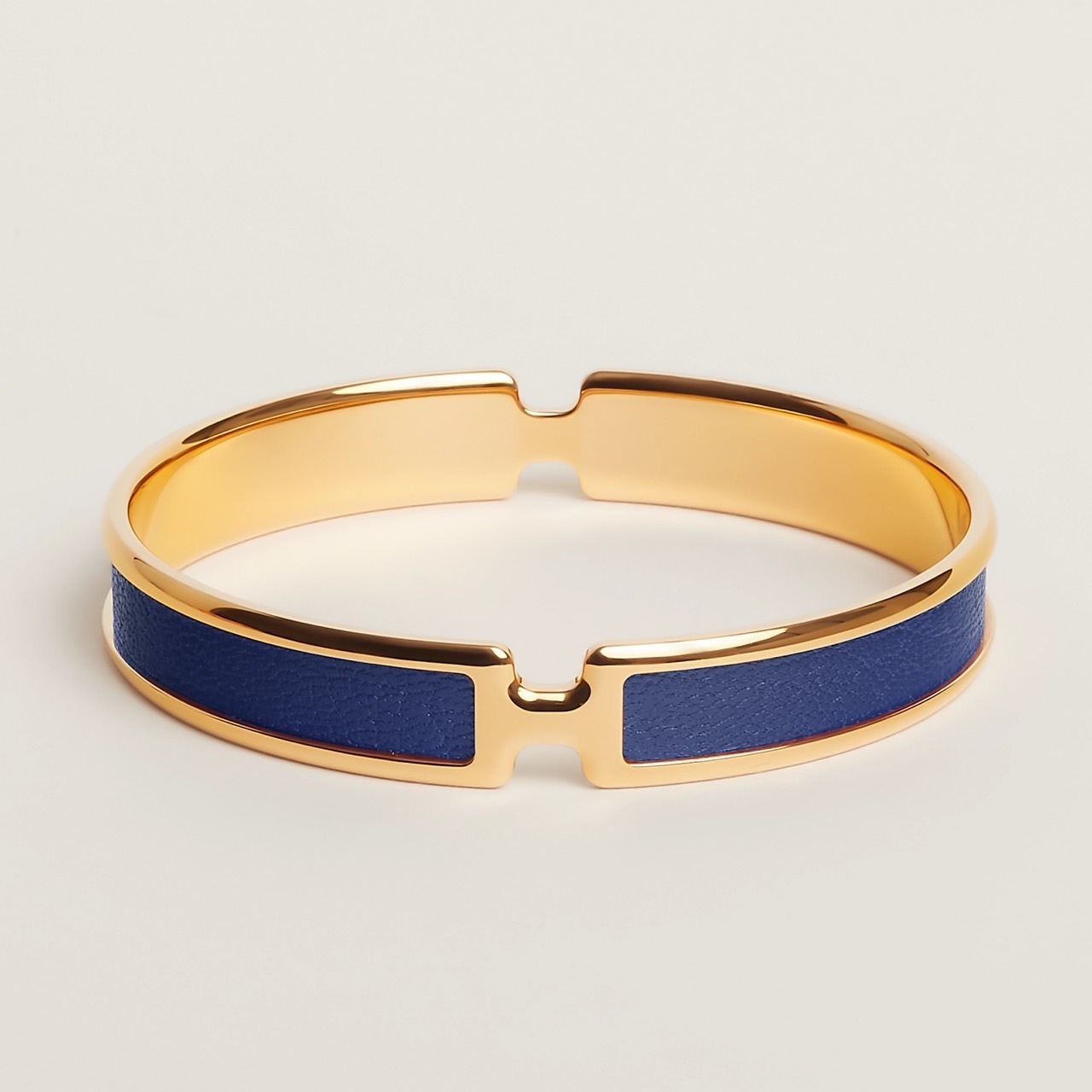 シンプルで上品♪【HERMES】《olympe》 オランプ ブレスレット