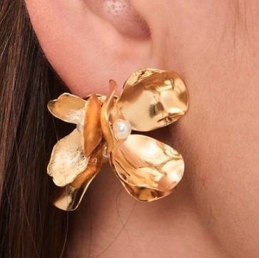 Shashi ピアス シャシ フラワー 花 フローラル パール