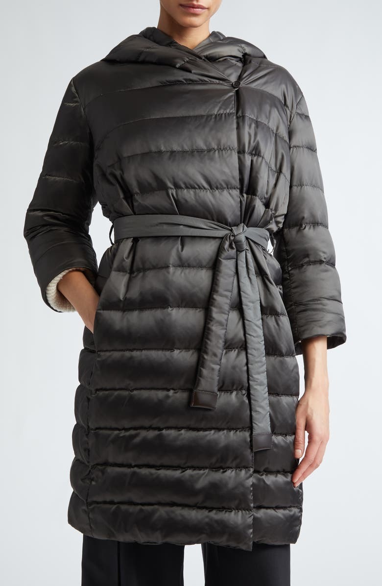 《送料無料》 Reversible down jacket in anti-drop satin NOVEF