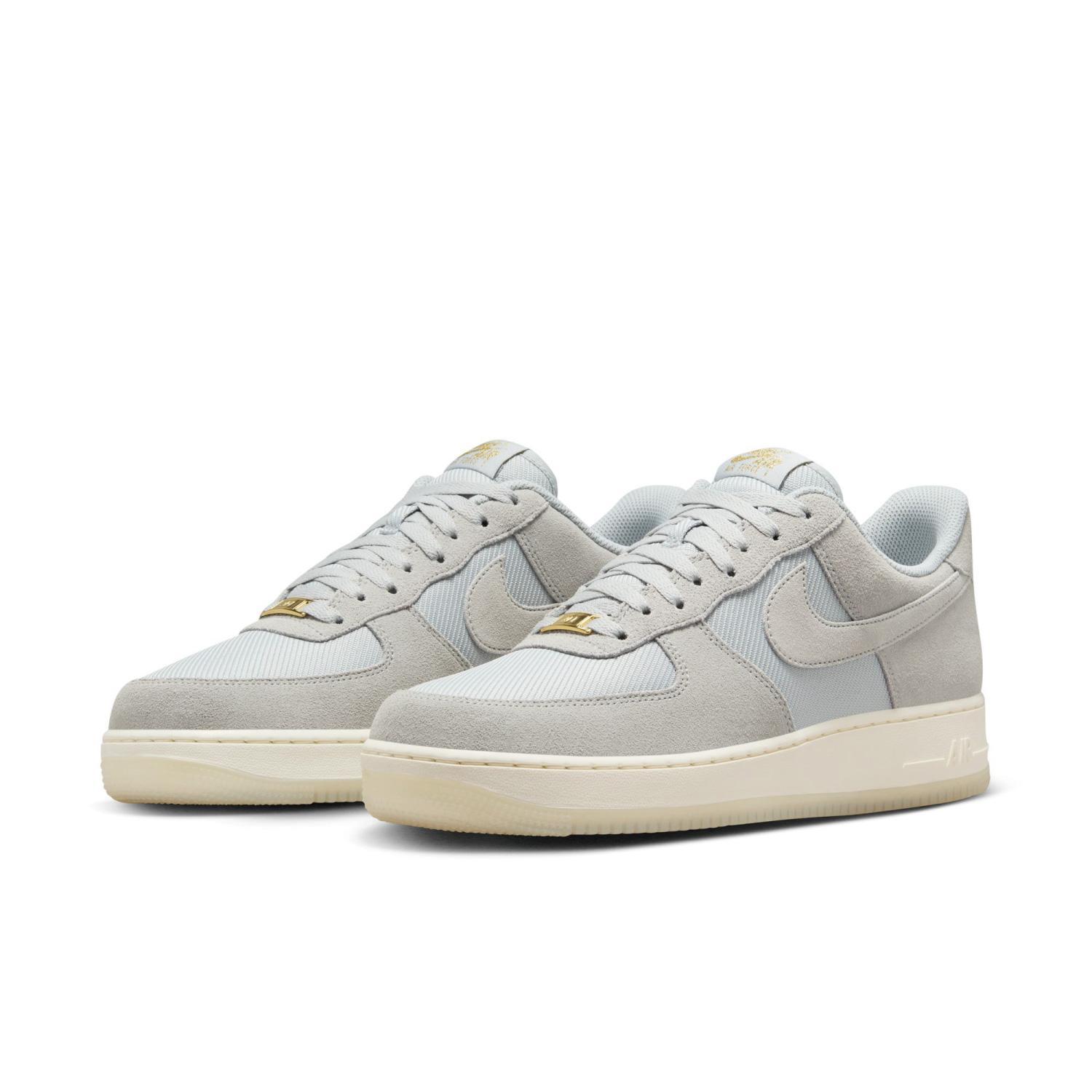 国内配送 NIKE AIR FORCE 1 '07 LV8 LT SMOKE GREY