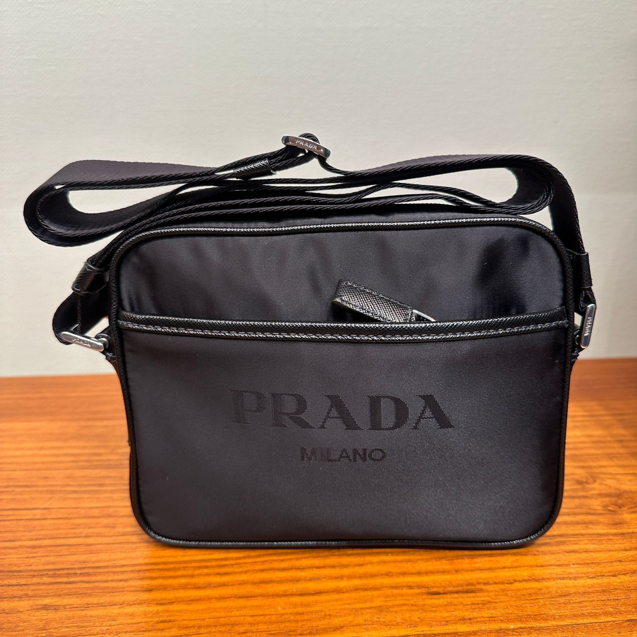 【VIPセール】PRADA プラダ レディース ショルダーバッグ 2VH144