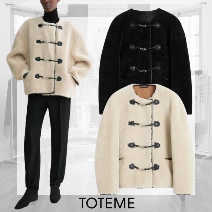 送料関税込【toteme】テディ シャーリング クラスプ ジャケット