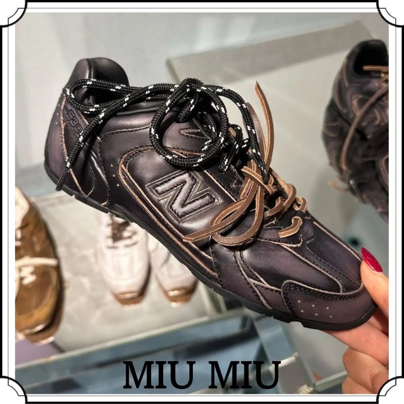 MiuMiu ミュウミュウ New Balance SL レザースニーカー ロゴ