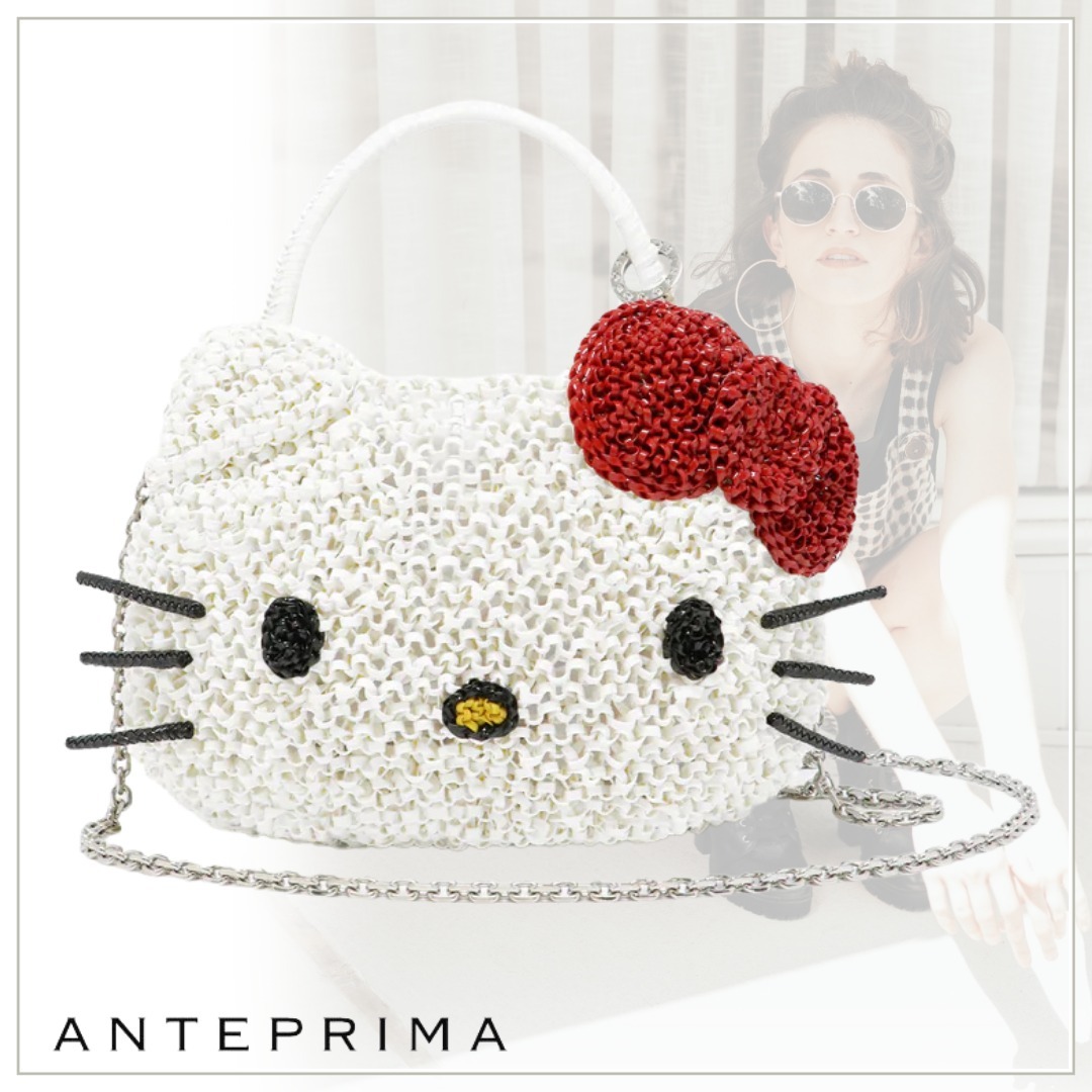 注目の的【ANTEPRIMA X Hello Kitty】バケットワイヤーバッグ