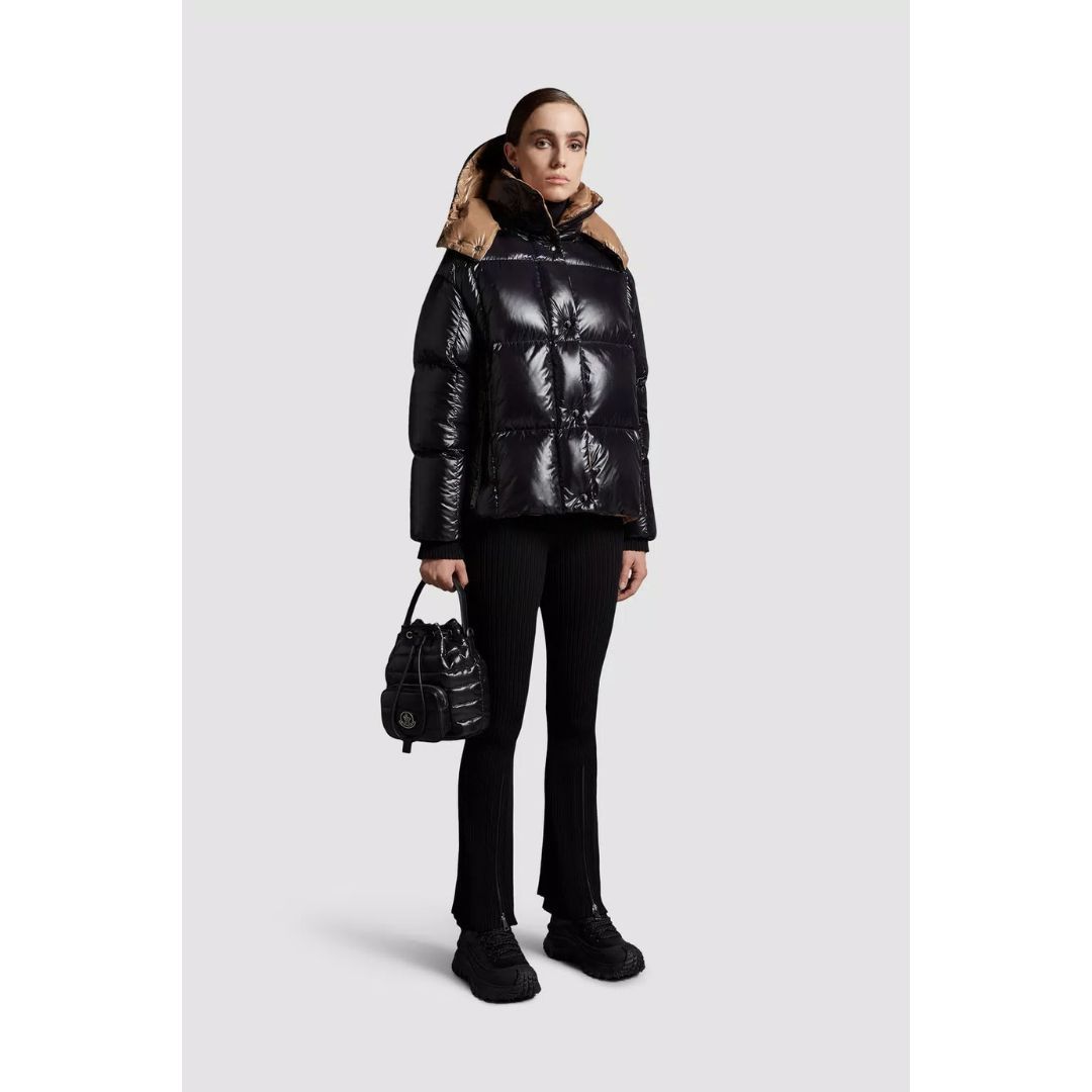 【MONCLER】PARANA ショートダウンジャケット フード ナイロン MONCLER】PARANA ショートダウンジャケット フード ナイロン