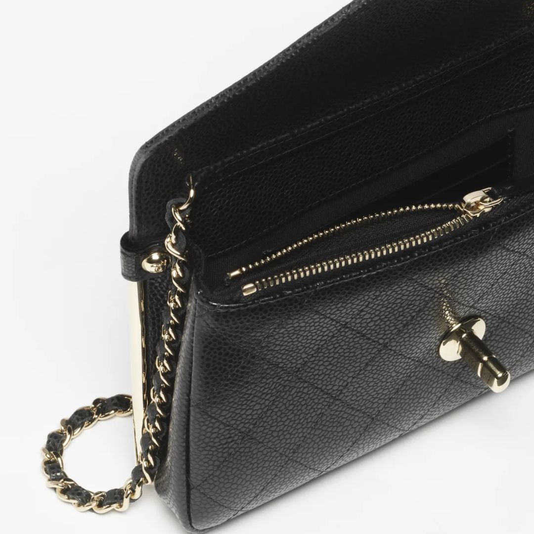 《24K》CHANEL チェーンウォレット パテント
