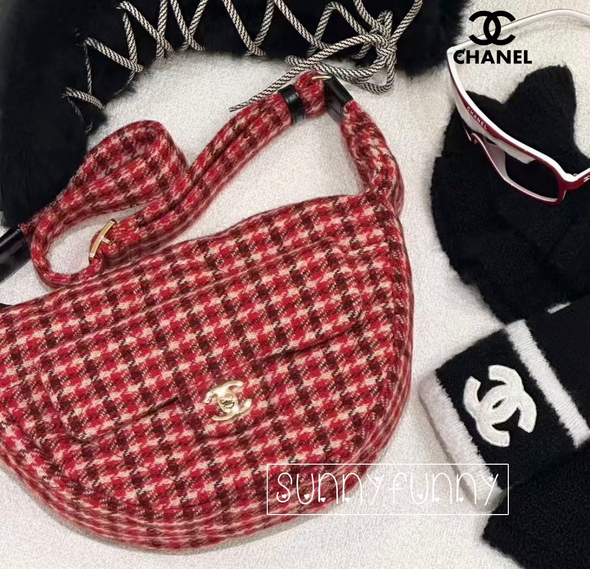 《ココネージュ★》CHANEL ショルダーバッグ ジェニー 赤