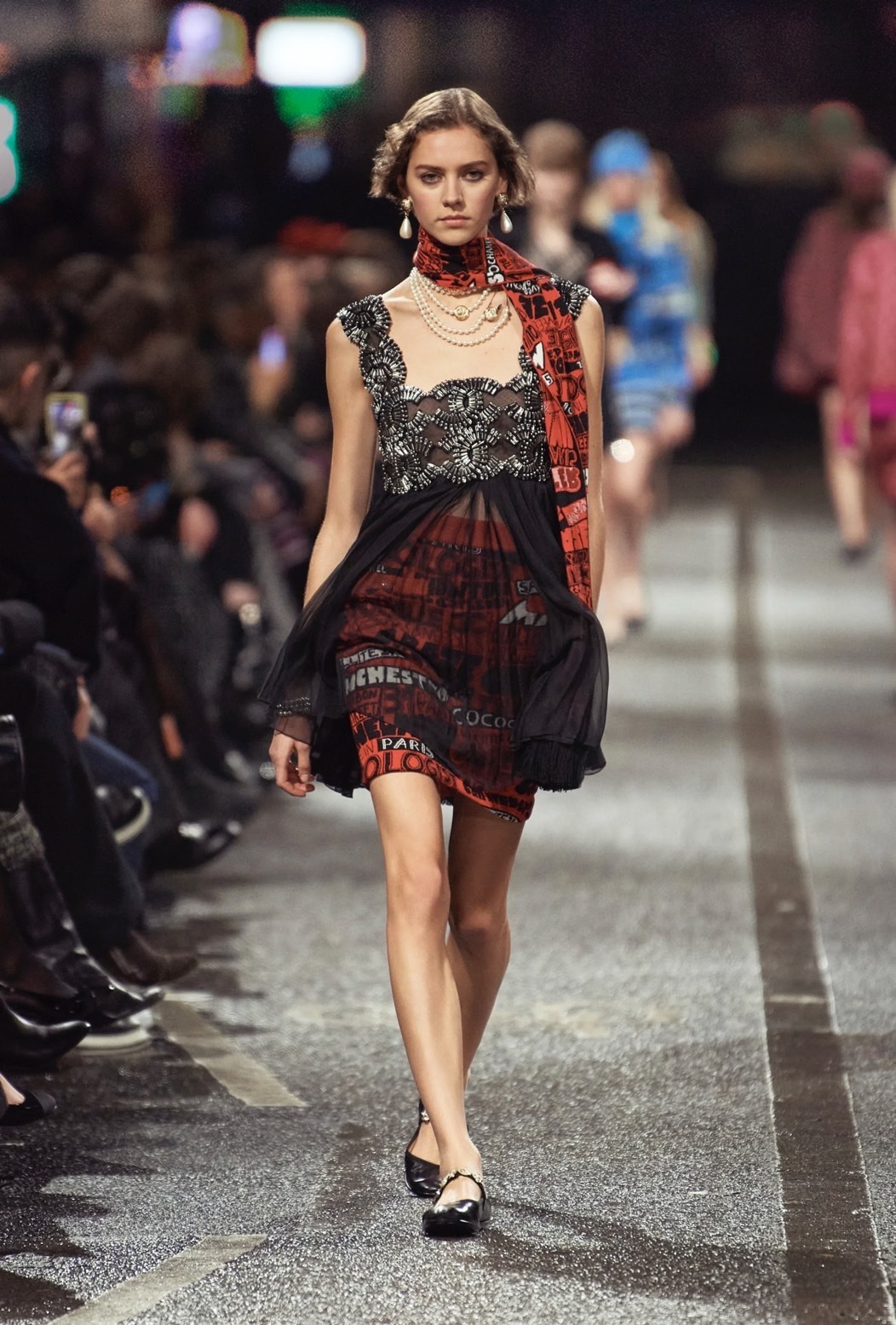 揺れるドロップパールが美しい♪【CHANEL】《24A》イヤリング