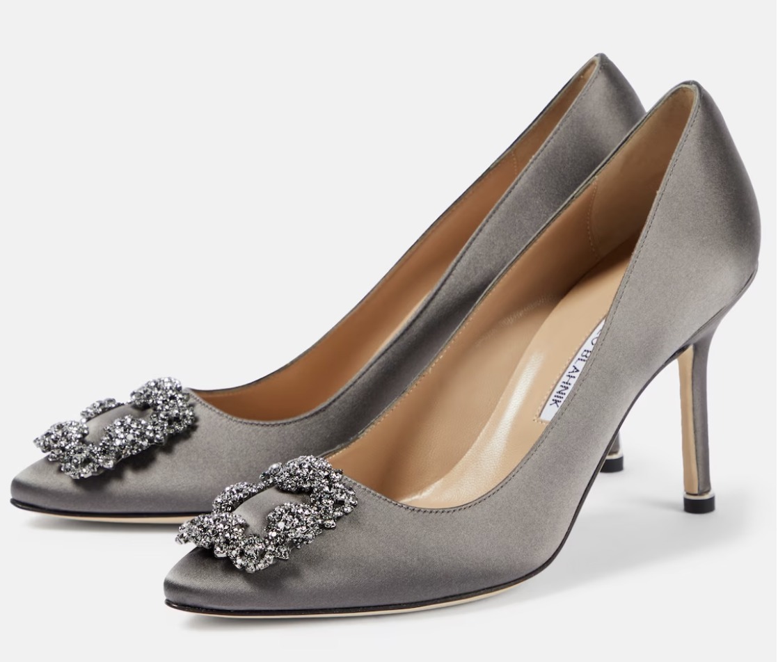 《華麗な逸品》【Manolo Blahnik】Hangisi90装飾サテンパンプス