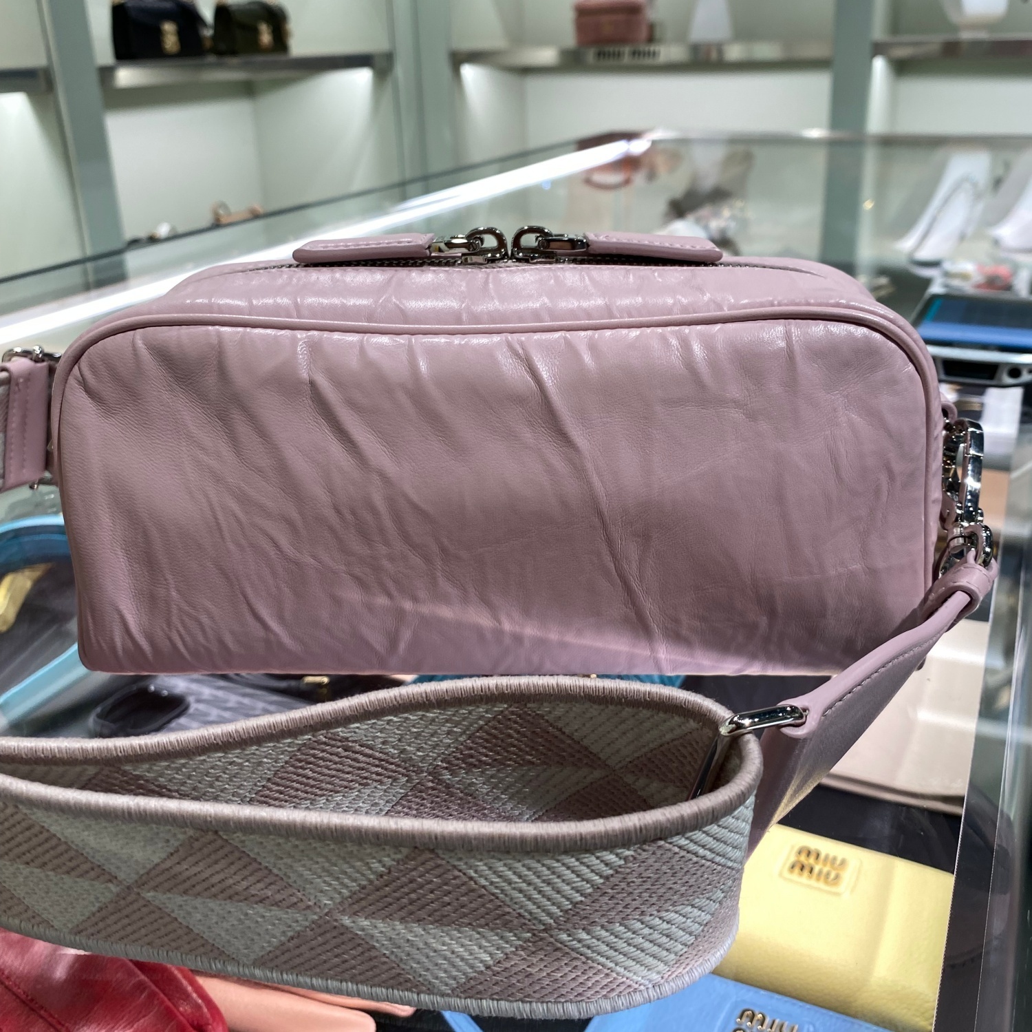 SALE 関税込☆PRADA☆1BH198 ナッパアンティーク ポシェット