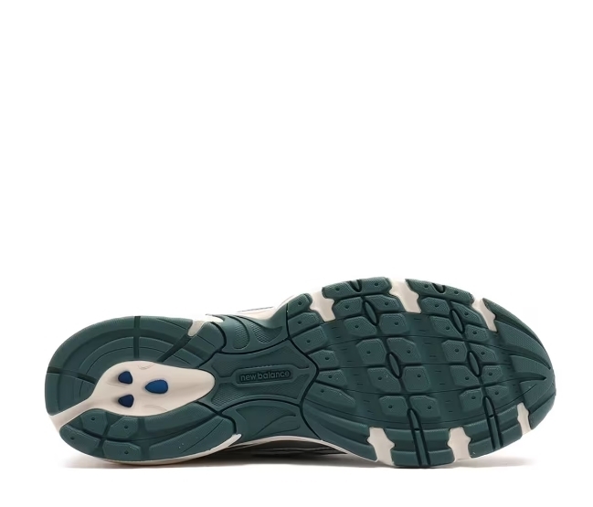 New Balance U740GR2 WHITE/GREEN 国内発送 (New Balance