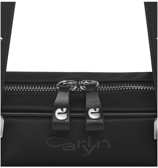 ☆CARLYN☆Rizzle Nylon ショルダーバッグ 韓国発 (CARLYN