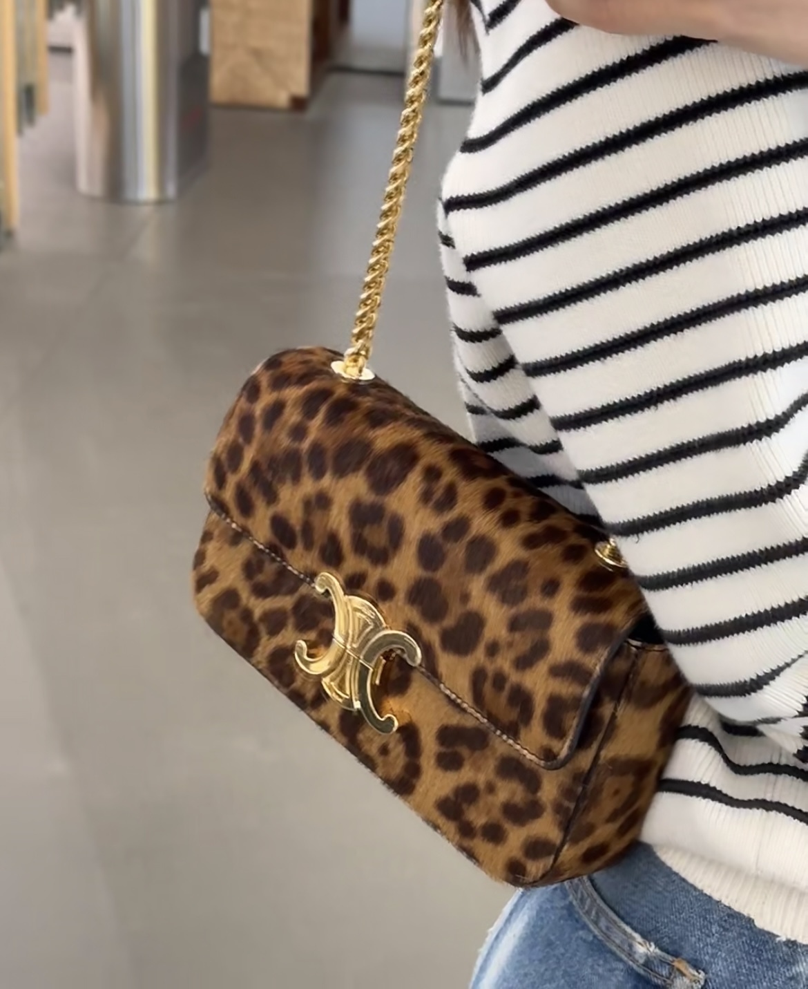 パーティで大活躍 CELINE チェーン ショルダーバッグ クロード
