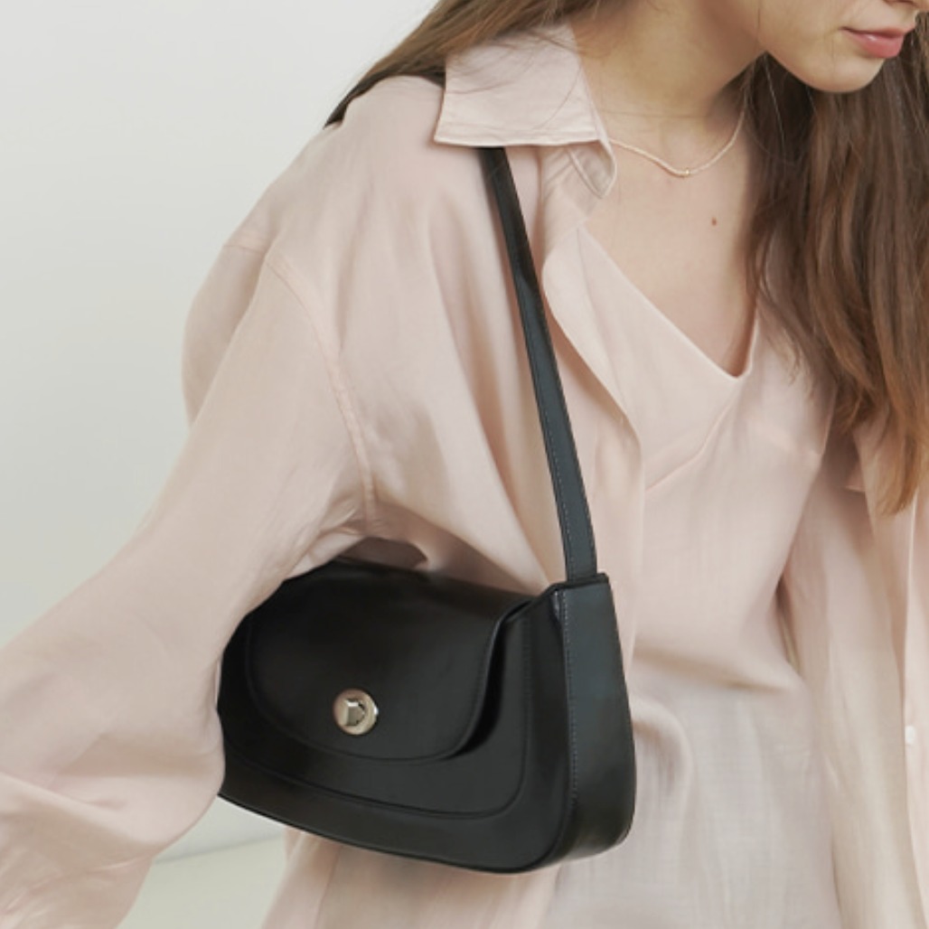 OVHEE Mignon Hobo Shoulder Bag Black/ホーボーバッグ