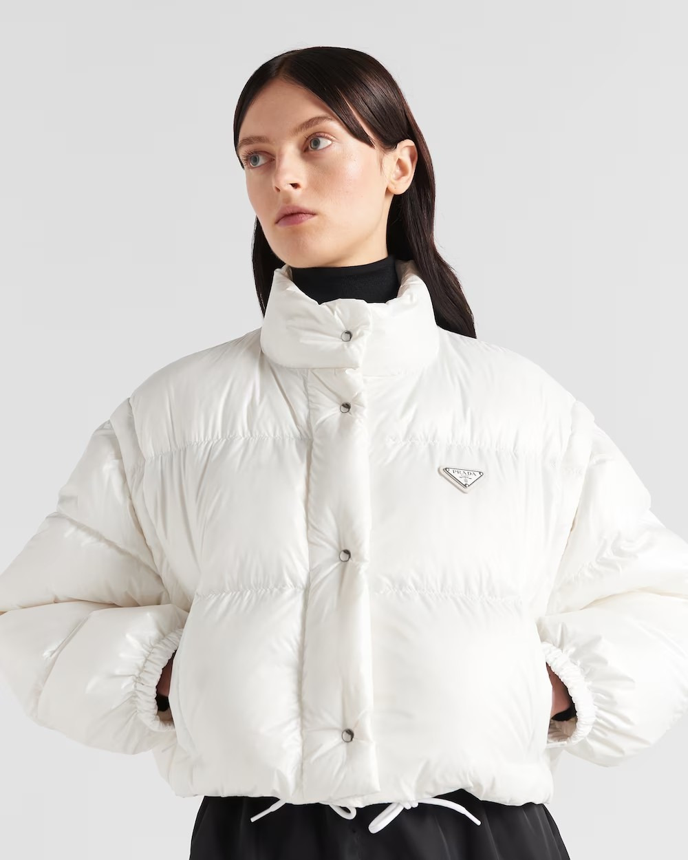 《送料無料》PRADA Re-Nylon cropped convertible down jacket