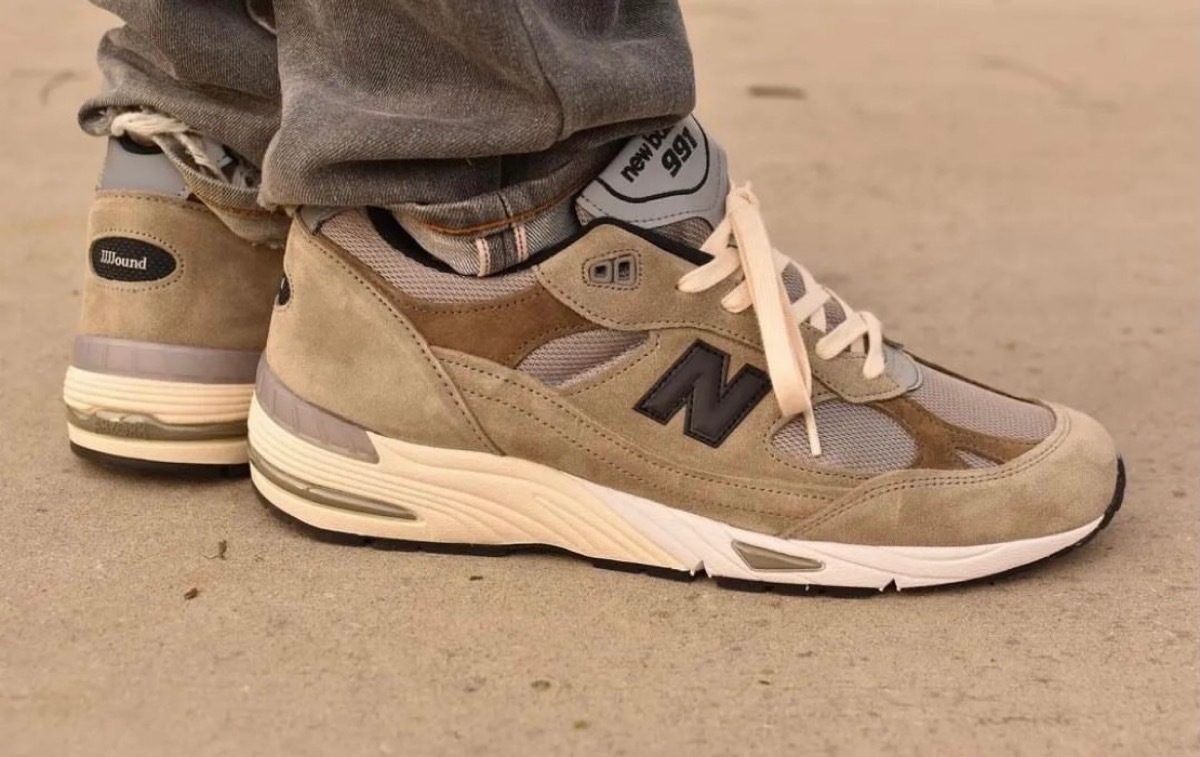 ★New Balance x JJJJound★話題のコラボ スニーカー \"991\"