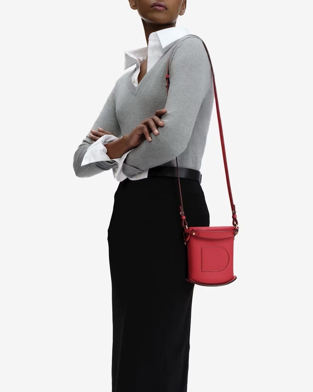 《直営店買付》DELVAUX Pin トイ Taurillon Soft