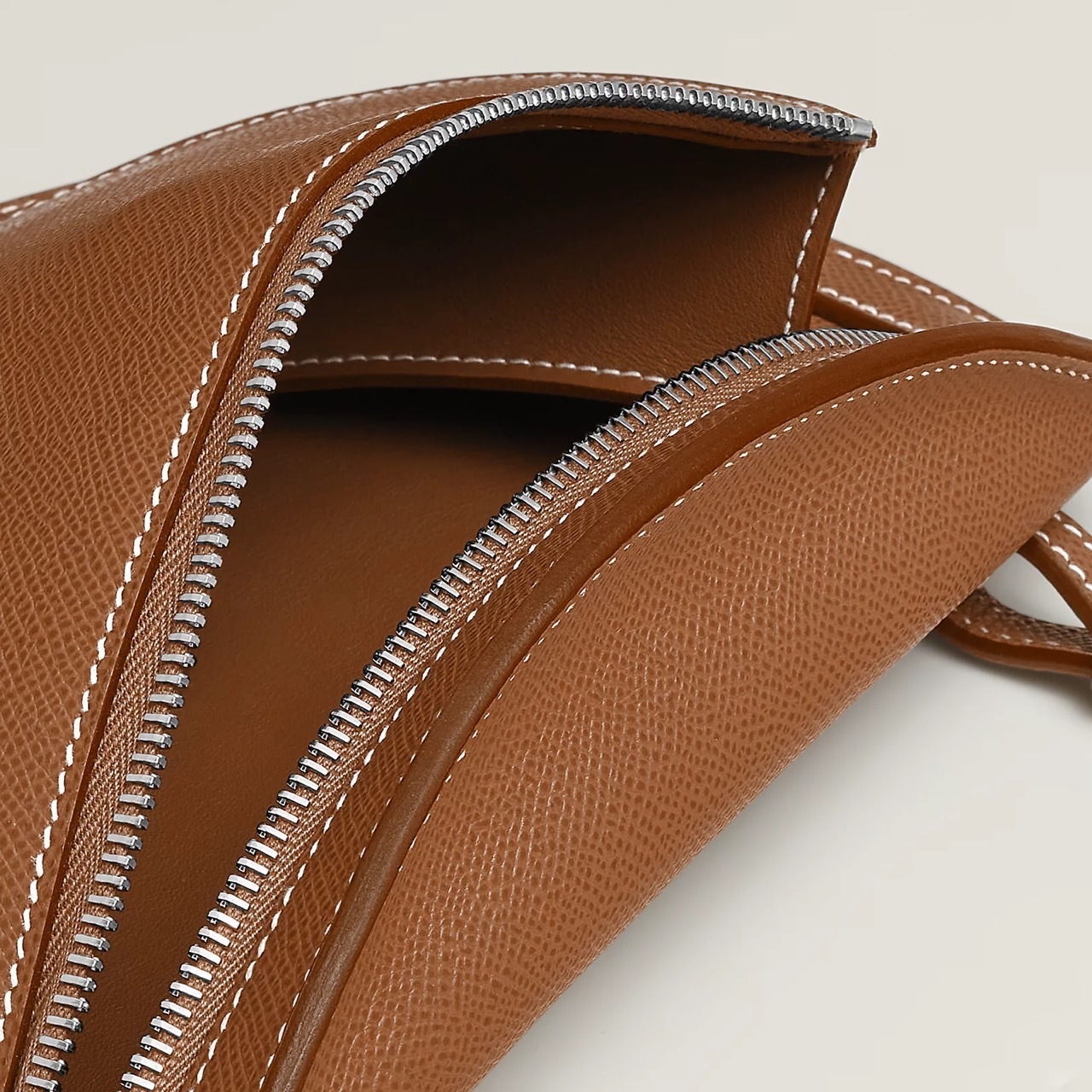 馬具ディティール【HERMES】《Petite Course》ショルダーバッグ