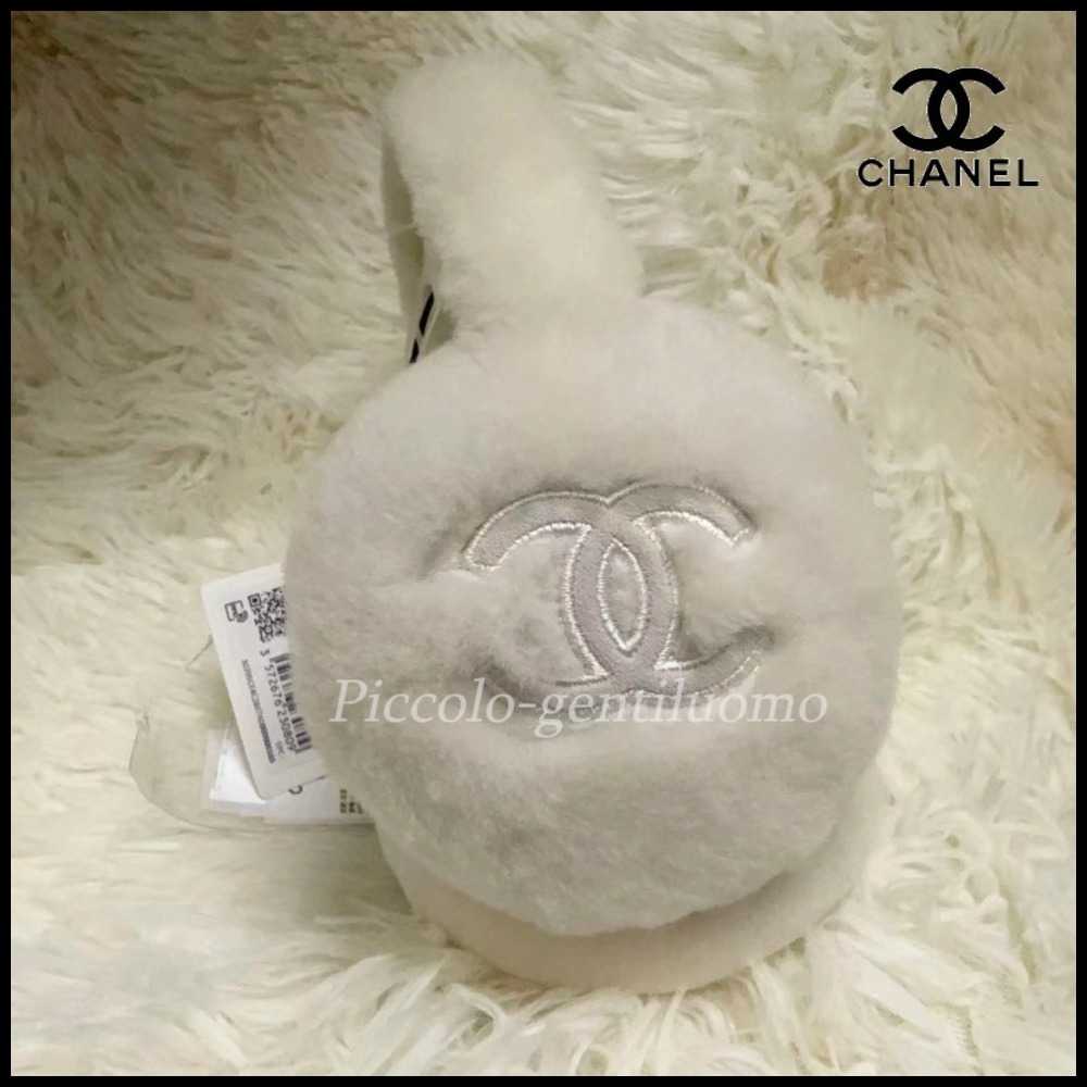 【ふわふわで可愛い♪】シャネル CHANEL イヤーマフラー