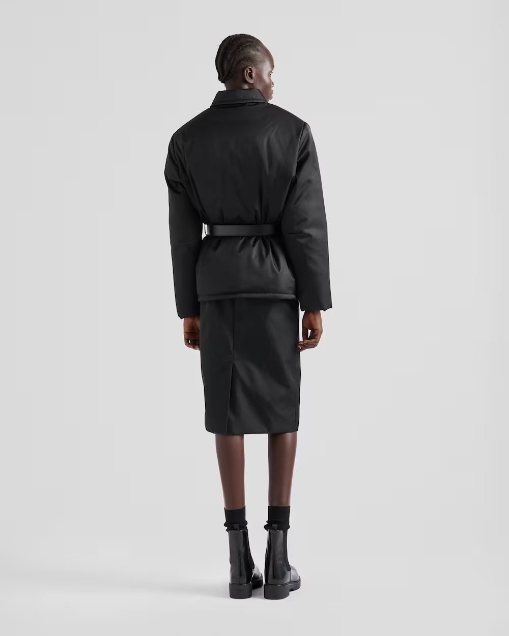 《送料無料》PRADA Re-Nylon down jacket with belt