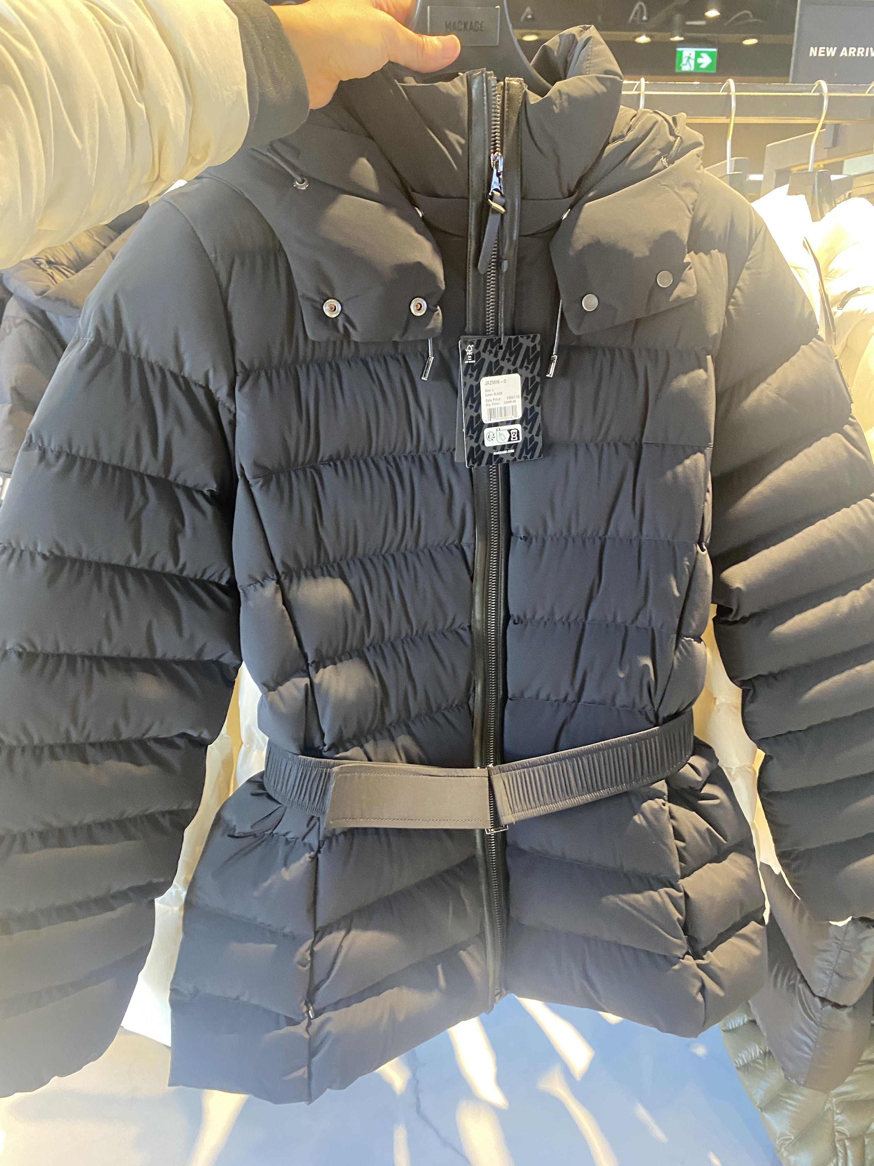 MACKAGE アウトレット】ベルト付き ダウンジャケット JAZMIN