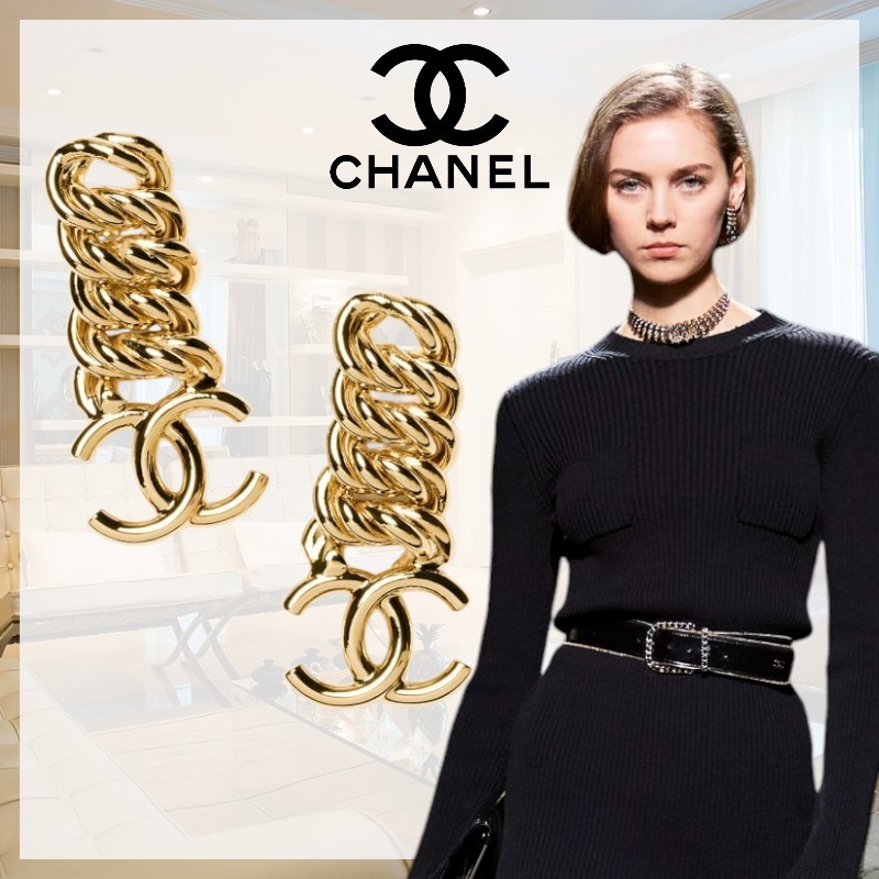 【上品に輝く】CHANEL CCロゴ ピアス