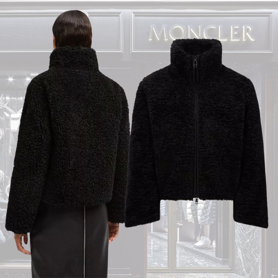 【MONCLER】BRIDOIREショートダウンジャケット 軽量 フード ボア