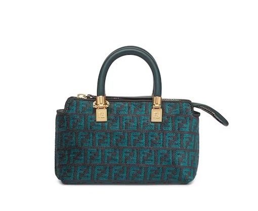 【FENDI】ハンドバッグ By The Way Mini ★関税送料込み
