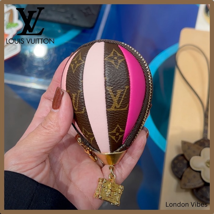 小物入れにもなる♪ LV キーホルダー LV ドリーム チャーム
