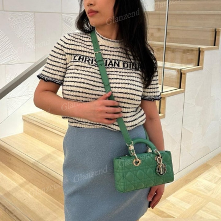 ☆優雅で気品溢れる☆【Dior】《Lady D-Joy》スモールバッグ