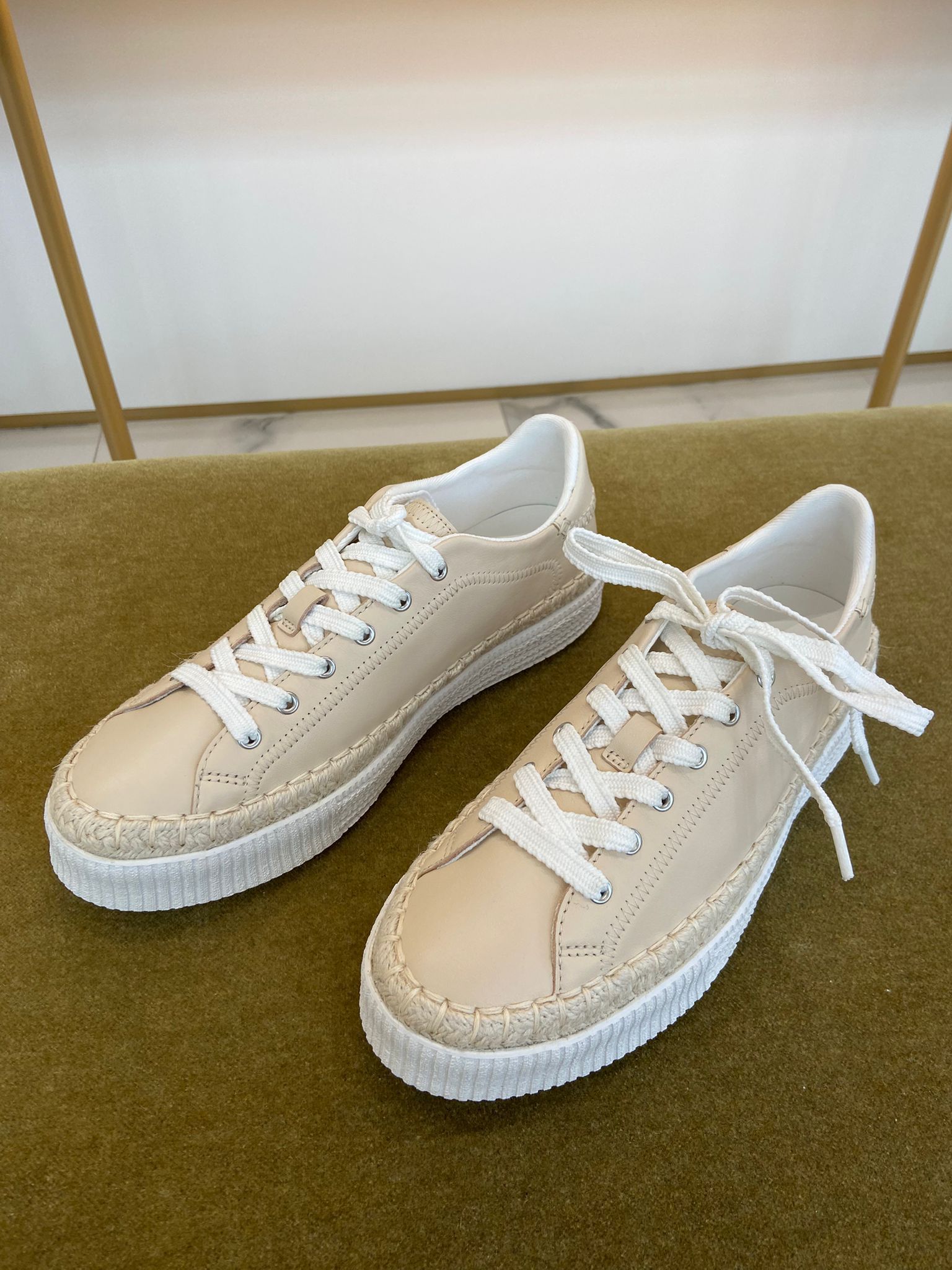 【Chloe】クロエ Lauren スニーカー