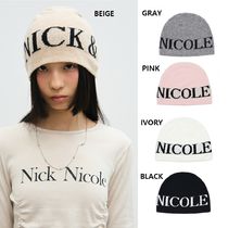 ニットキャップ・ビーニー [NICK&NICOLE] CASHMERE LETTERING JAQUARD BEANIE_ BEIGE MUSINSA | NICK&NICOLE CASHMERE LETTERING JAQUARD BEANIE_IVORY