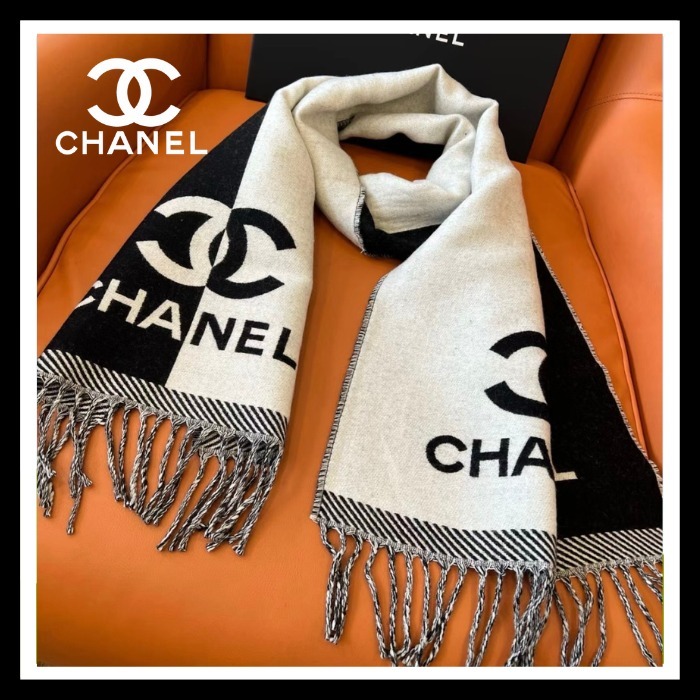 【国内未在庫!!】CHANEL CCロゴ バイカラー マフラー