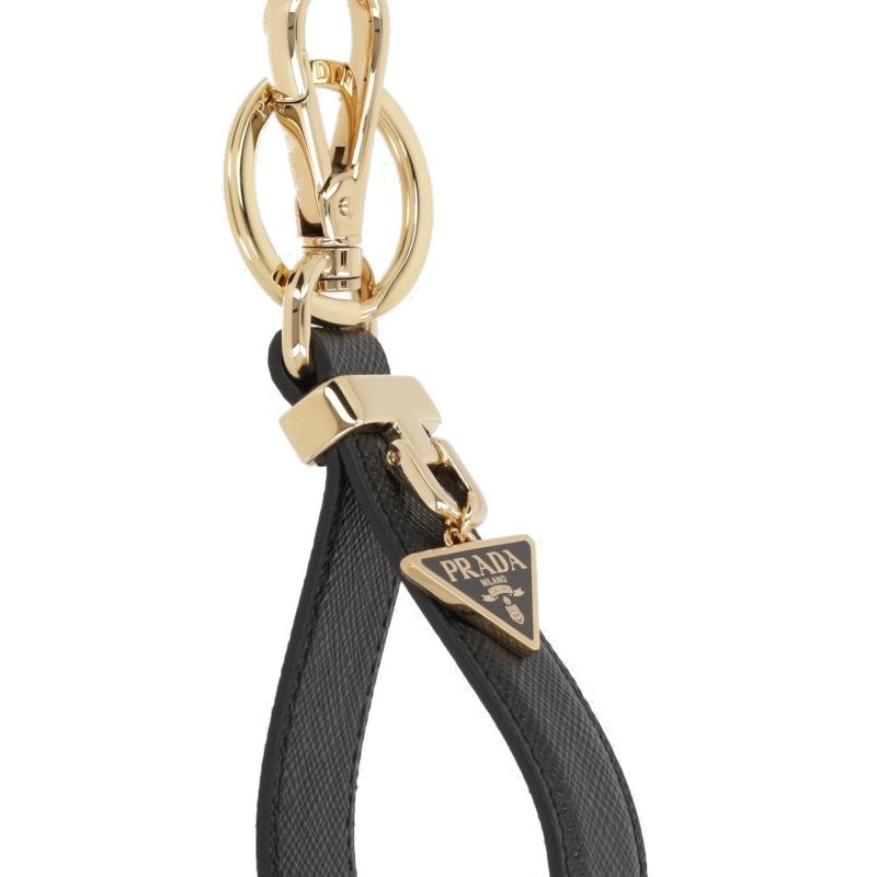 直営店買付☆PRADA☆サフィアーノレザー キーリング 直営店買付☆PRADA☆サフィアーノレザー キーリング 1PP142_053