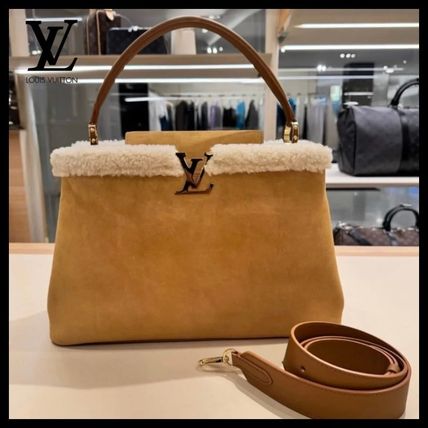 ムートン バッグ Louis Vuitton(ルイヴィトン) バッグ・カバン