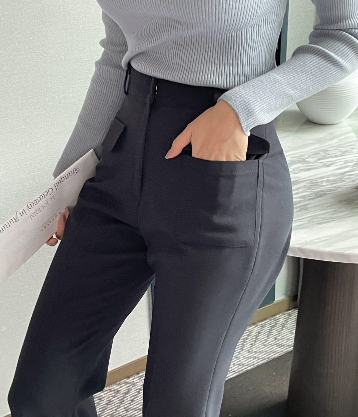 【I AM MARI】Eren Pocket Span Bootcut Pants