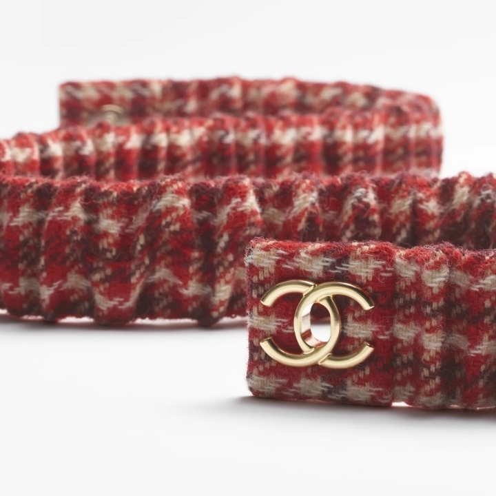☆レッドカラーのCCロゴ☆ CHANEL ベルト ココネージュ ☆レッドカラーが映える☆ CHANEL ベルト ココネージュ
