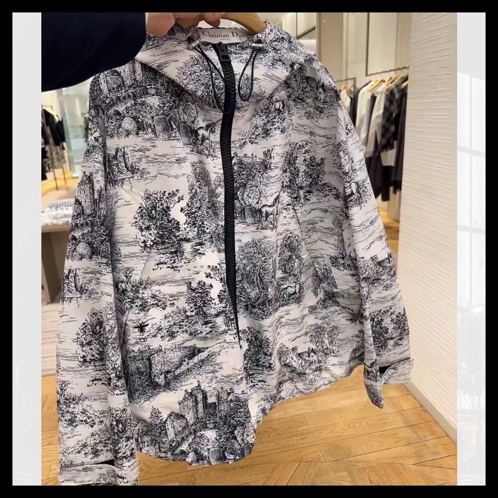 【エレガント/おしゃれ♪】DIOR ウォータープルーフ ジャケット