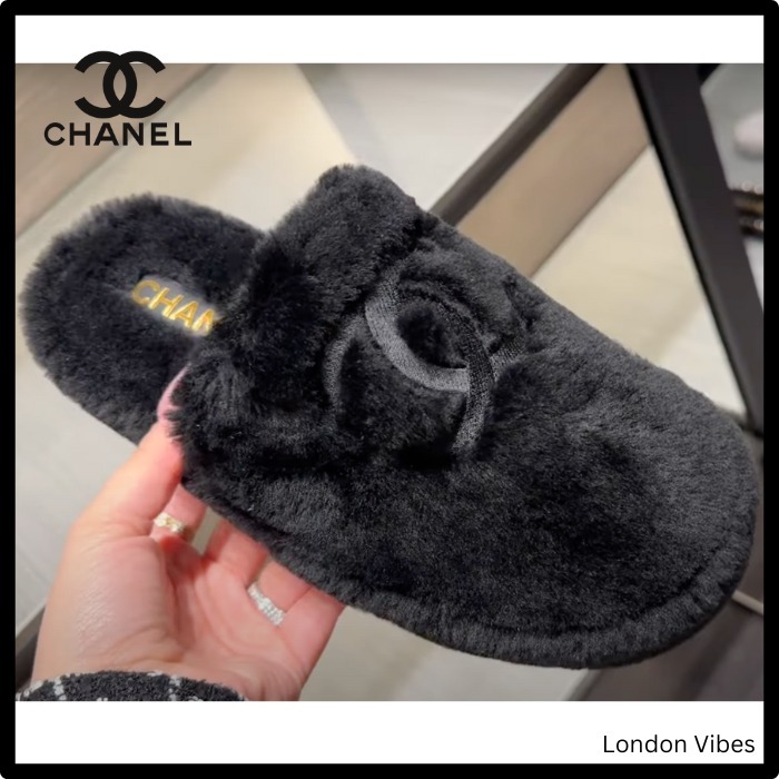 大人気♪ CHANEL スリッパ CCロゴ もこもこ