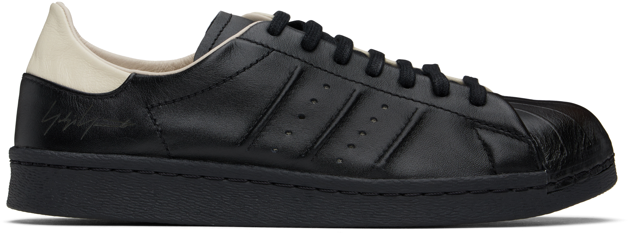 【関税込み】Y-3 ブラック＆オフホワイト Superstar スニーカー