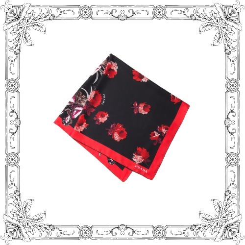 ［すぐにお届け］PRADA ダブルマッチ シルク スカーフ