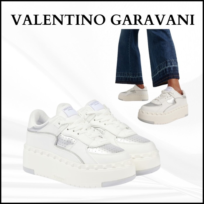 【Valentino Garavani】Freedots XLプラットフォーム スニーカー