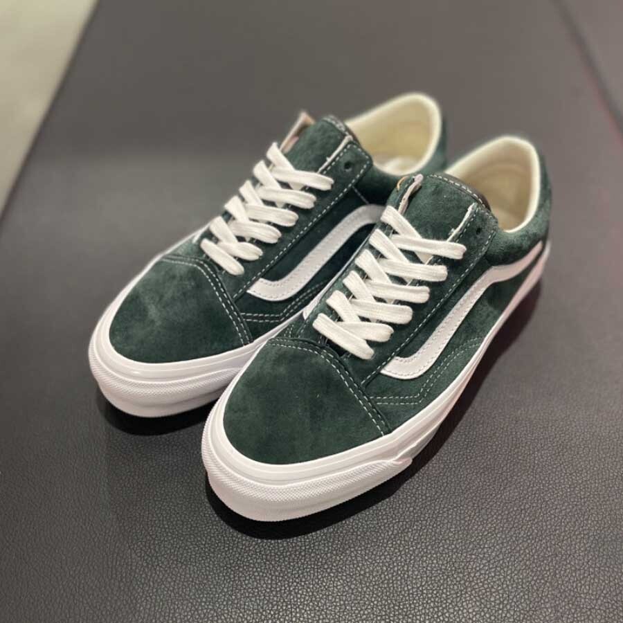 VANS★LX PIG SUEDE OLD SKOOL★スウェード★兼用★SCARAB Men's shoes Vans Old Skool LX Pig Suede Scarab | Footshop