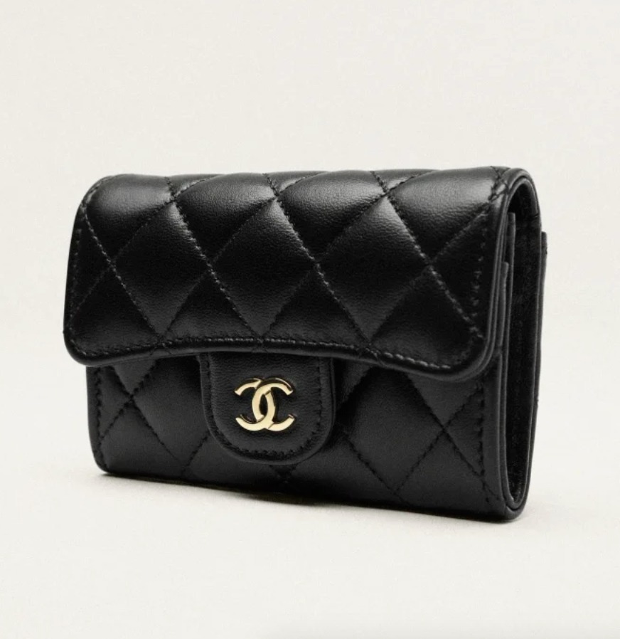 《プレミアムな日常を★》CHANEL カードホルダー ブラック