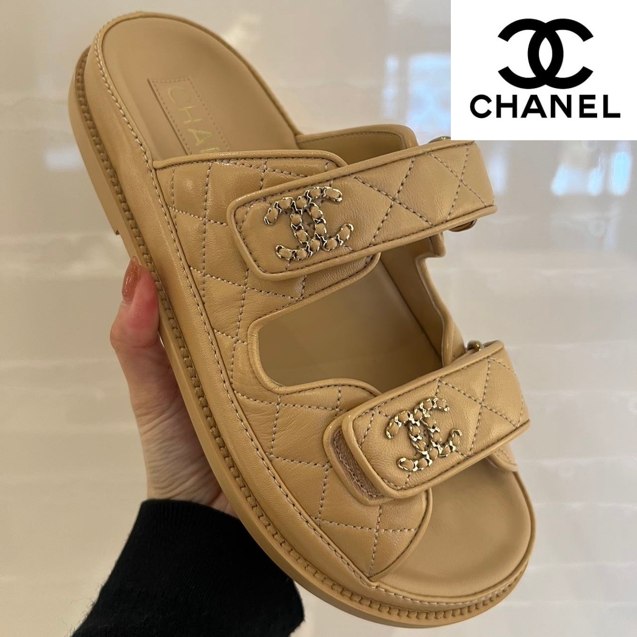 【CHANEL】定番人気★合わせやすいカラー◎ シャネル サンダル