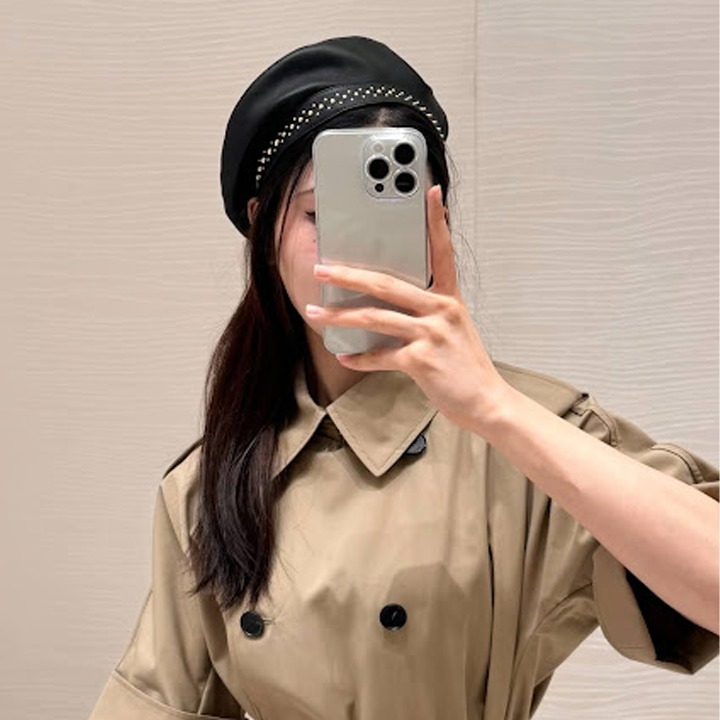 《スタッズがお洒落♡》DIOR Arty ベレー帽