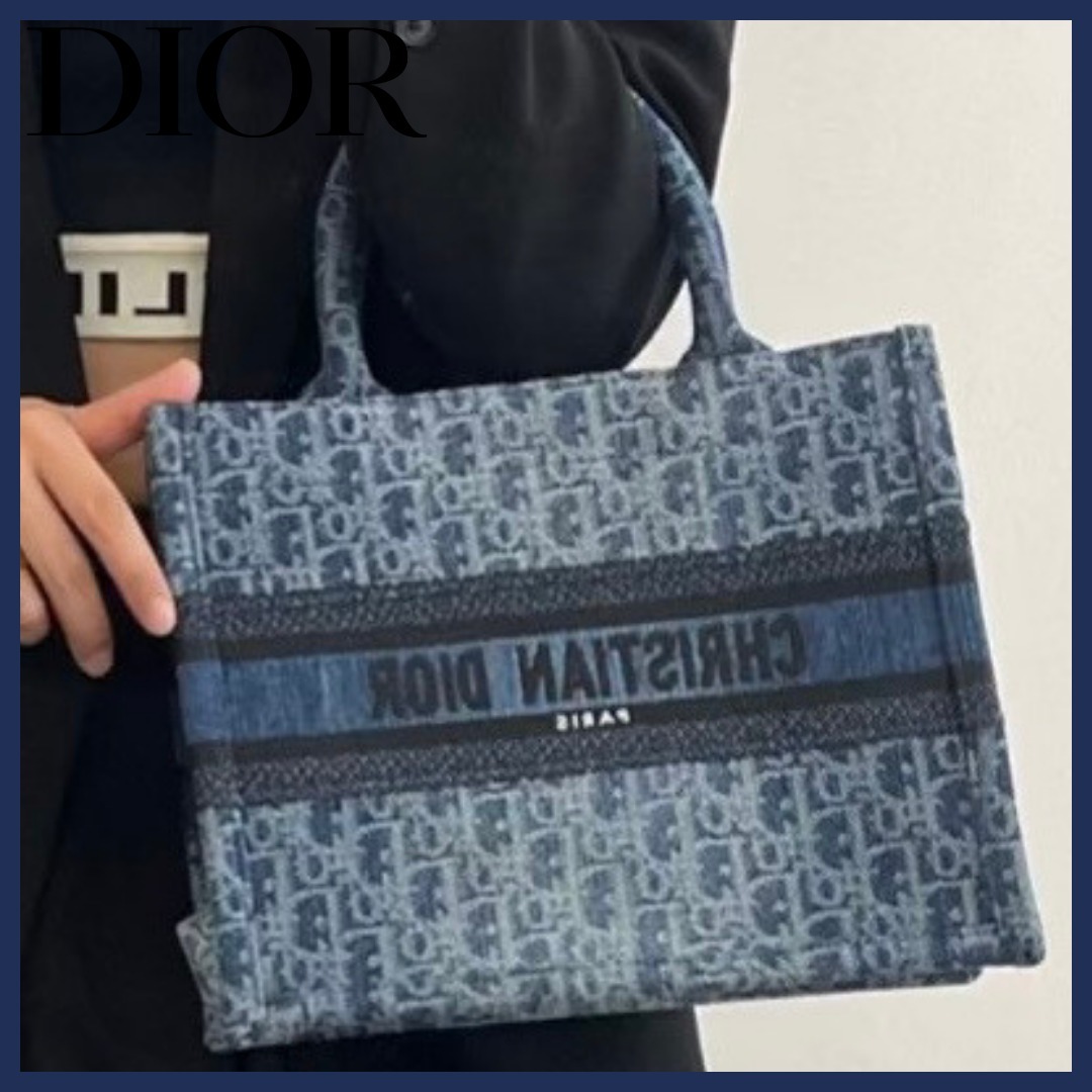 【新作】DIOR エレガント♪Dior Book Tote バッグ スモール