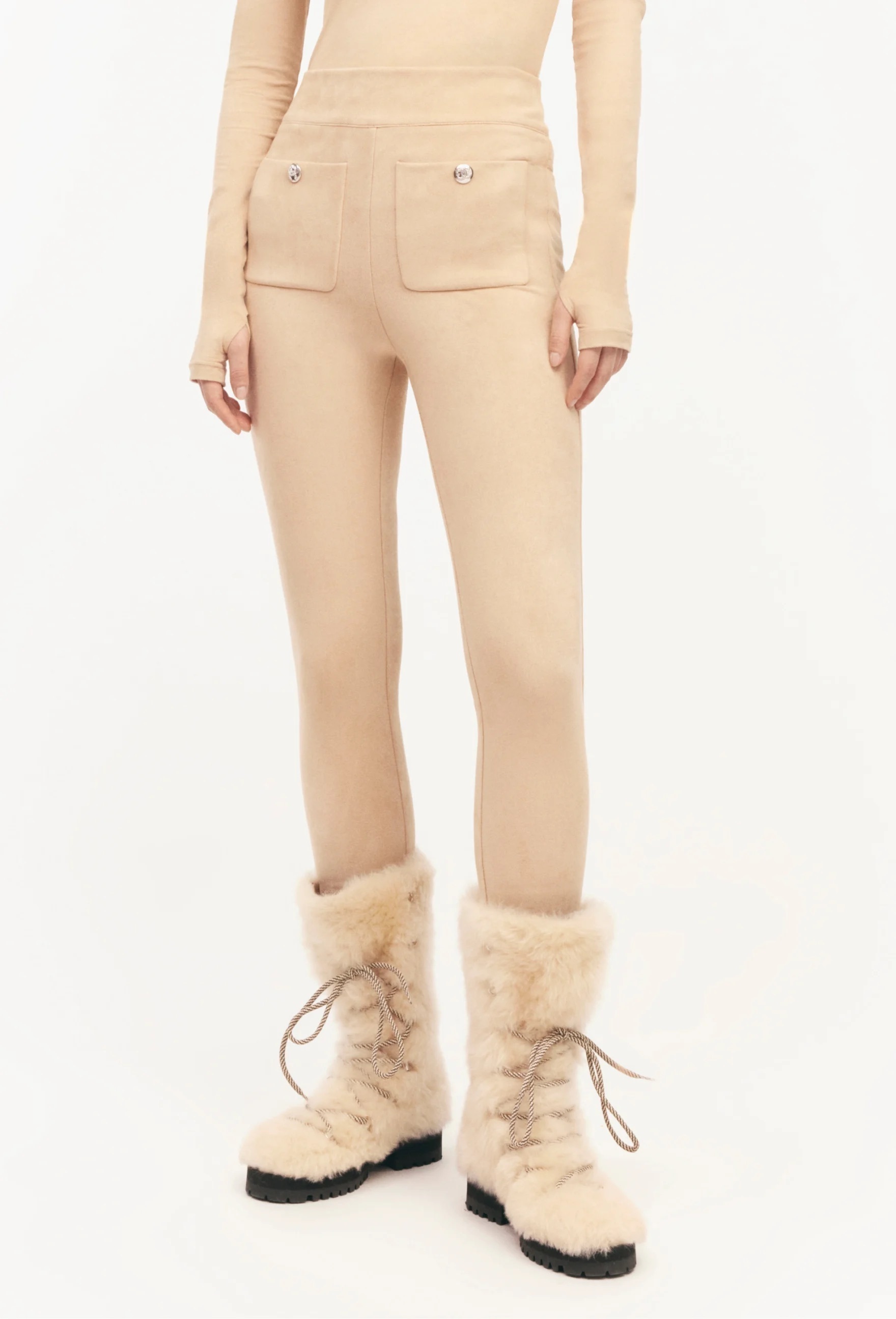CHANEL 24/25 Coco Neige LOOK24《レギンス》ベージュ DHL 直営