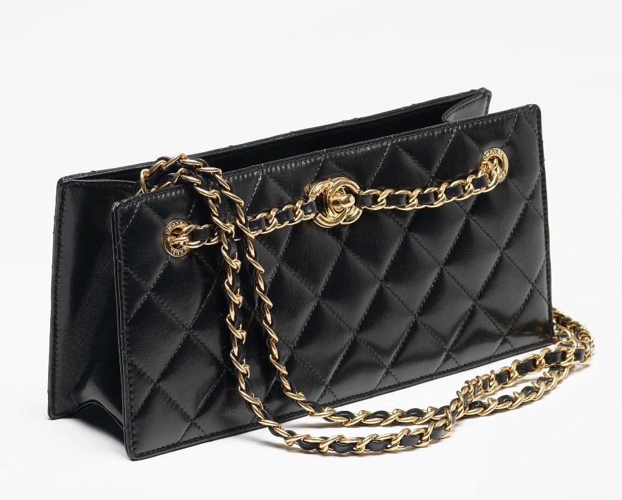 【シンプル/エレガント♪】CHANEL チェーンクラッチ バック 国内発送【チェーンが上品でエレガント】CHANEL クラッチバッグ