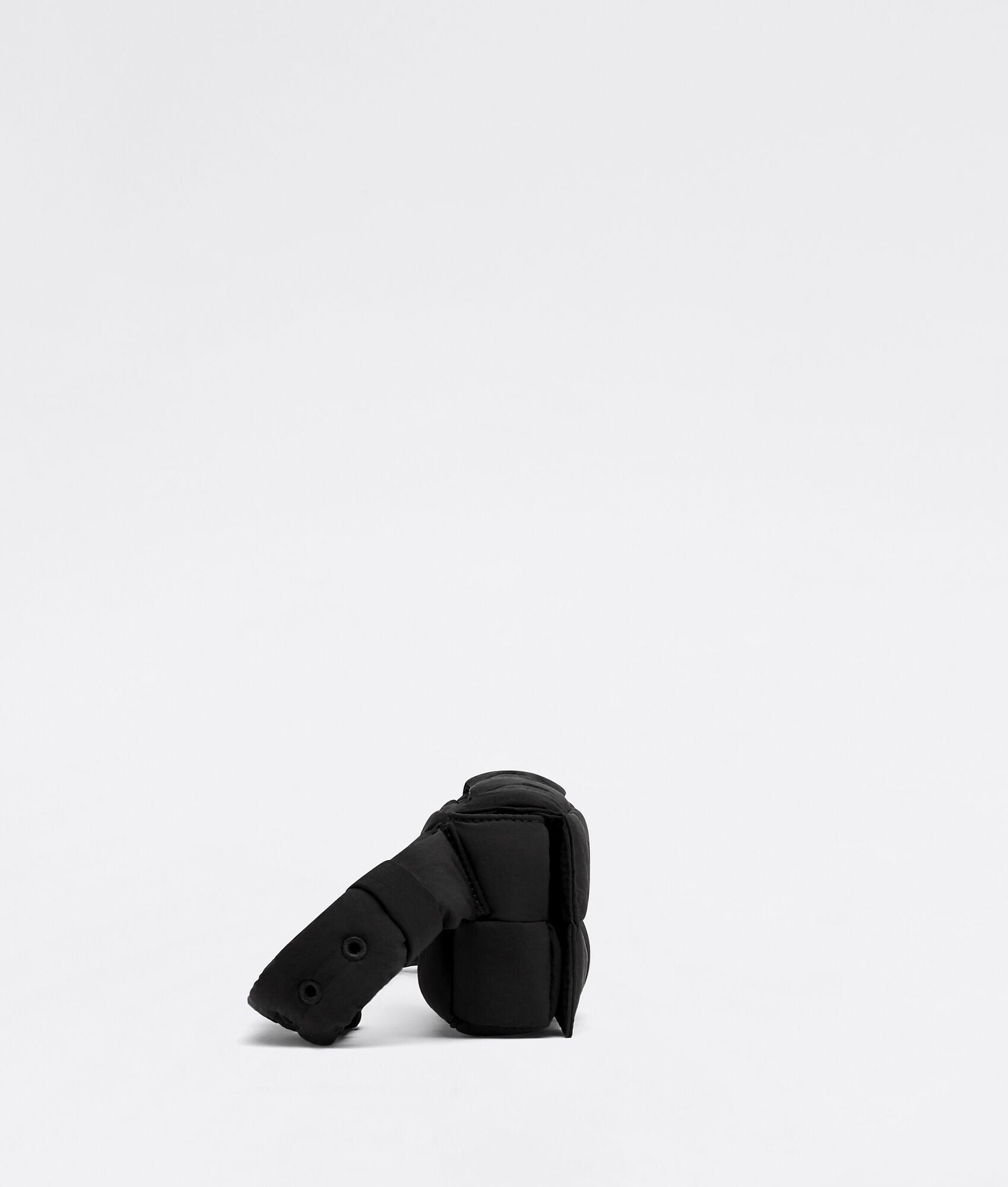 【BOTTEGA VENETA】クロスボディバッグ *関税送料込み BOTTEGA VENETA】クロスボディバッグ◇関税・送料込◇